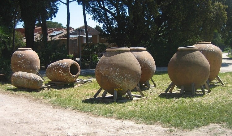 Dolia in Ostia Antica